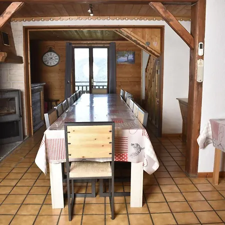 Domek alpejski La Rioule 16 Pers Doucy
