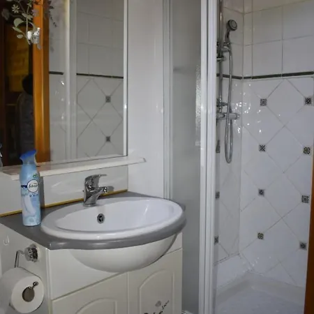 Domek alpejski La Rioule 16 Pers *